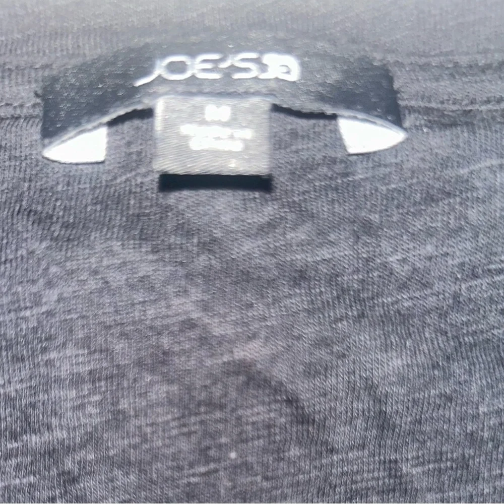 Joe’s Jeans Brand THE ARDEN SLEEVELESS TEE. Black. Size medium. - Picture 5 of 6